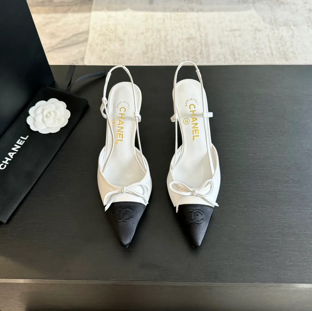👟👟Ex-factory price 480👟👟 Women's Shoes Factory Chanel Handmade Series Lambskin Mary Jane Sandals Ten Stars for Cuteness Exquisite Camellia Hardware Decoration Dark Flesh Pink High-Density Towel Lining, Super Comfortable Feet Fabric: Imported Sheepskin Italian Genuine Leather Outsole Size: #35-40
